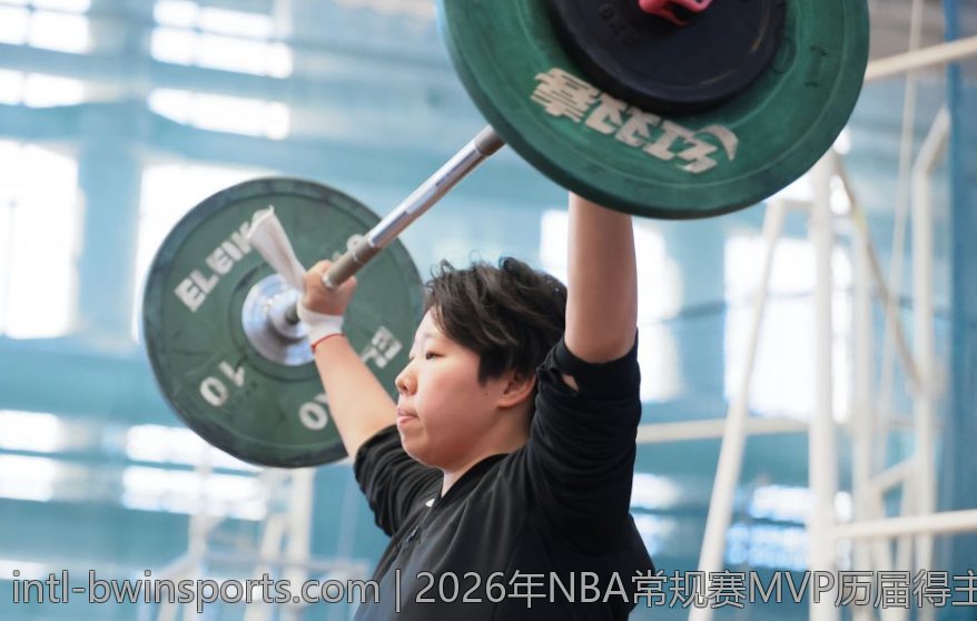 2026年NBA常规赛MVP历届得主回顾